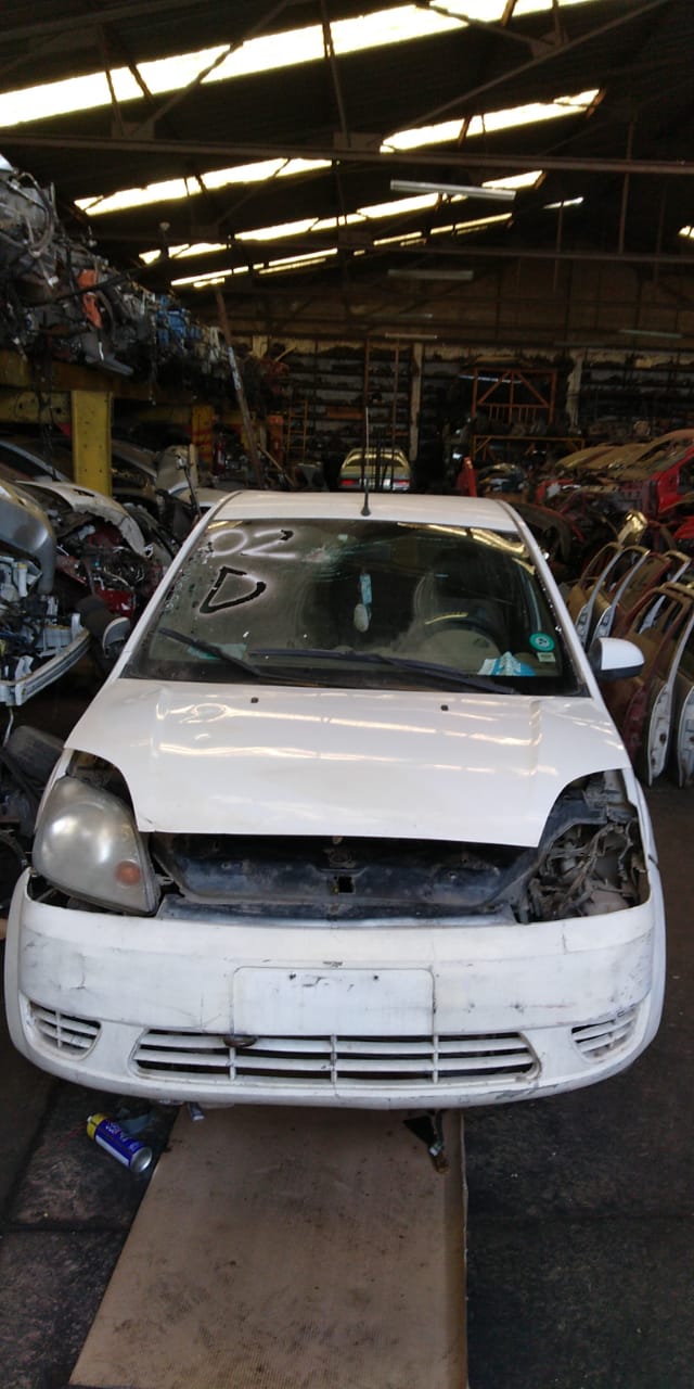  Ford FIESTA 2006    EN DESARME